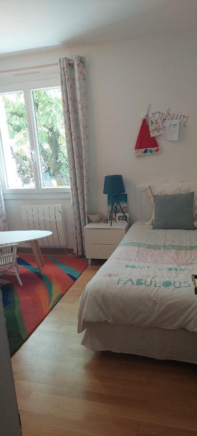 Bed and Breakfast Etxe Laminak Sisteron Esterno foto